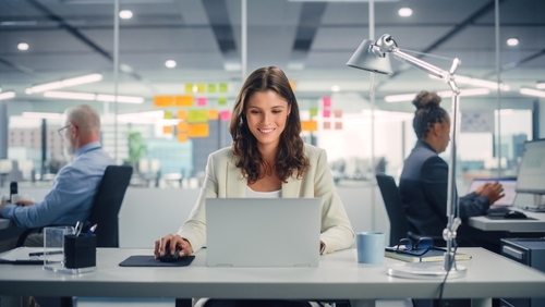 How PEOs improve employee experience and efficiency